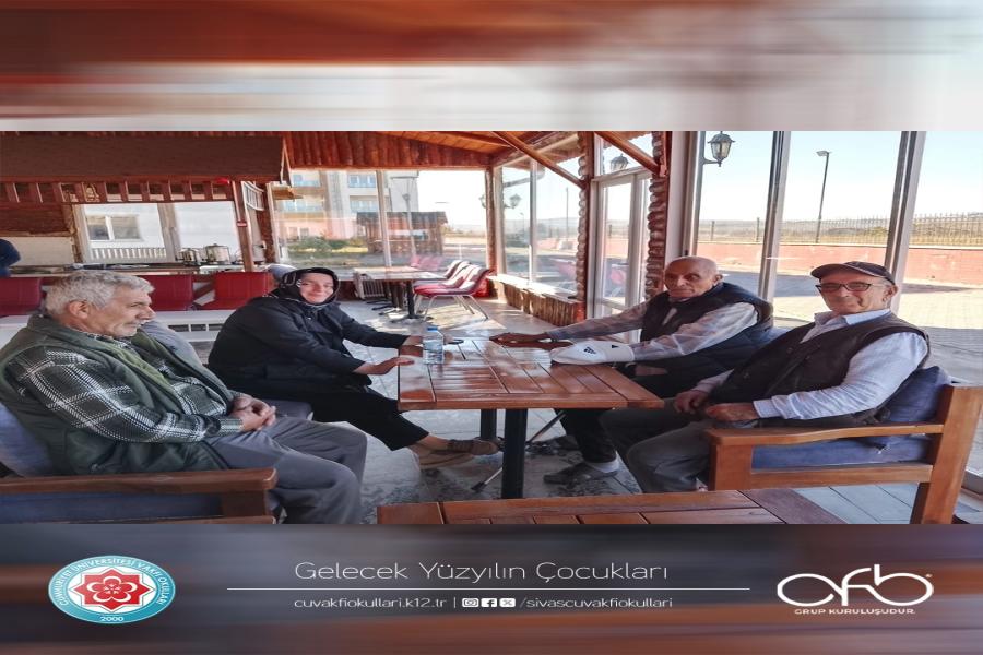Cumhuriyet üniversitesi vakfı okulları  lise öğrencilerimizle birlikte huzurevi ziyaretinde bulunduk. Büyüklerimizle güzel sohbetler ettik, onların tecrübelerinden faydalandık. Bu anlamlı gün, hem öğrencilerimiz hem de bizler için unutulmaz bir deneyim oldu.