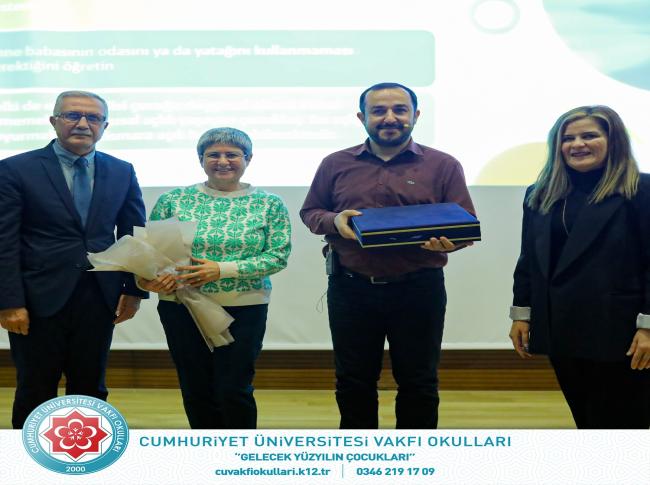 SINIRLARIM BANA AİT - KIRMIZI ÇİZGİM SEMİNERİ görseli