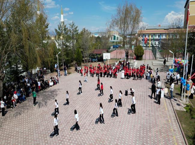 23 NİSAN KUTLAMASI görseli