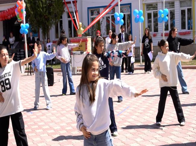 23 NİSAN KUTLAMASI görseli