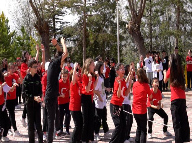23 NİSAN KUTLAMASI görseli