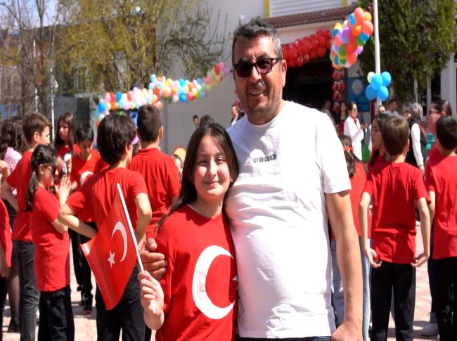 23 NİSAN KUTLAMASI görseli