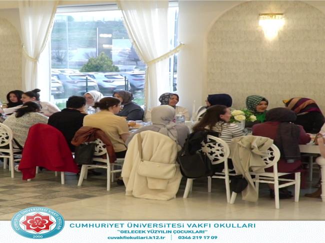 Cü Vakfı Okulları Anneler Günü Etkinliği görseli
