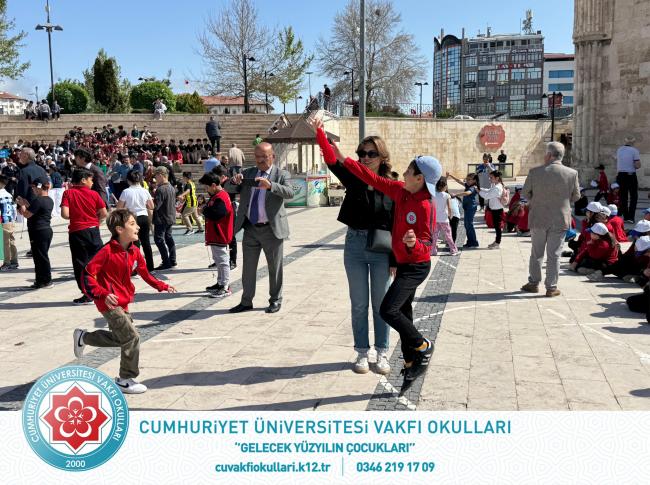 28 Mayıs Dünya Oyun Oynama Günü’nde Çocuklarımızla Beraberiz!  görseli