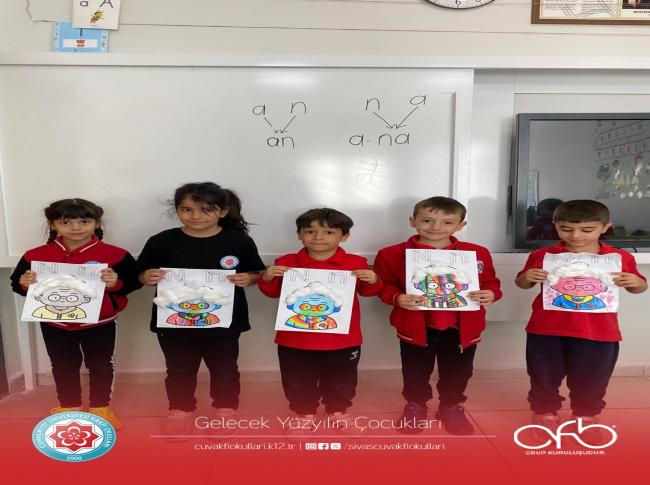 1-B sınıfı öğrencileri “n, N” sesini etkinliklerle öğrenerek okuma-yazma yolculuklarına keyifli adımlar attılar. görseli