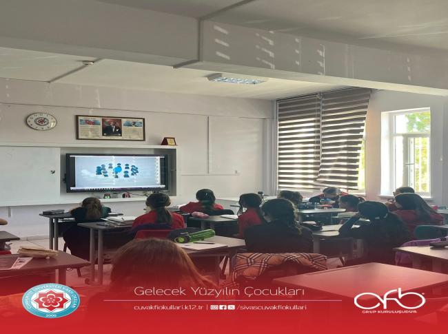  “Ergenlik, Mahremiyet, Dijital Mahremiyet ve Cinsiyet Rolleri” konulu bilgilendirici bir sunum gerçekleştirilmiştir.  görseli