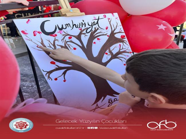 Cumhuriyet Ağacı görseli