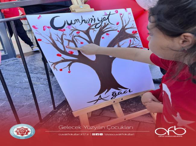 Cumhuriyet Ağacı görseli