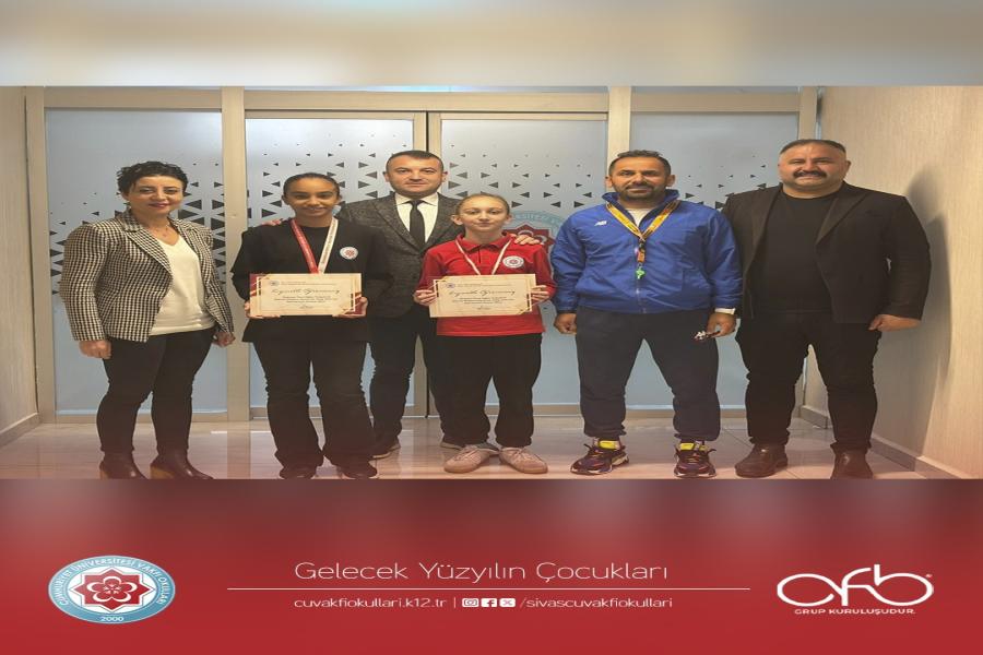 29 Ekim Cumhuriyet Bayramı Dolayısı ile Kayseri'de düzenlenen Yüzme Yarışları Derecelerimiz