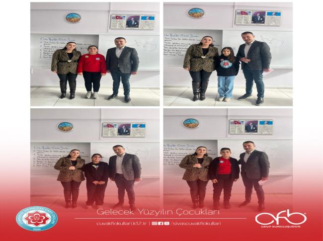 Ayın En Temiz ve Duyarlı Sınıfı Seçilen şubelerimize kupalarını verdik. Haftanın "EN" leri seçilen öğrencilerimize de rozetleri takıldı. Öğrencilerimizi tebrik ederiz. görseli