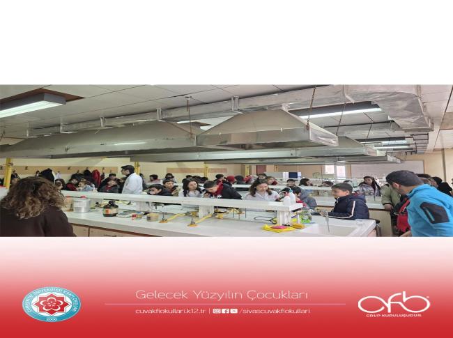 5.Sınıf öğrencilerimizle Cumhuriyet Üniversitesi Fen Fakültesi Kimya Bölümünü ziyaret ettik. Maarif Model kapsamında Bitki ve Hayvan Hücresi örnekleri incelendi. görseli