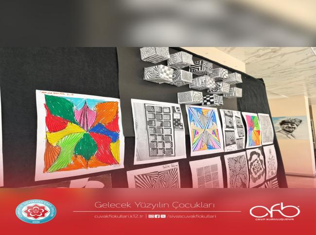 Görsel sanatlar dersinde öğrencilerimizle Op Art (Optik Sanat) çalışması gerçekleştirdik.  görseli